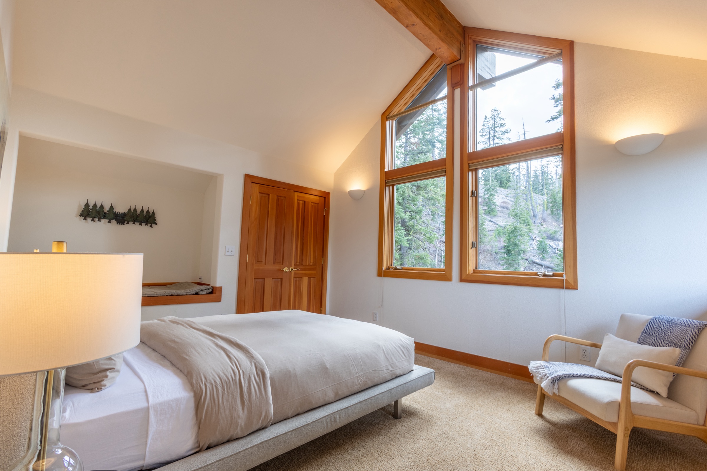 Upstairs bedroom